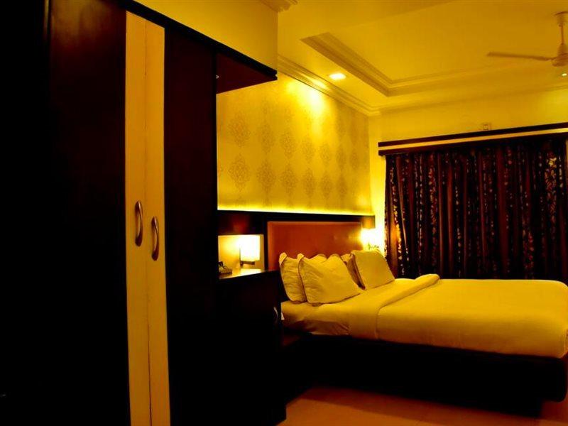 The Grand Krishna Luxury Hotel Chikmagalūr Екстериор снимка