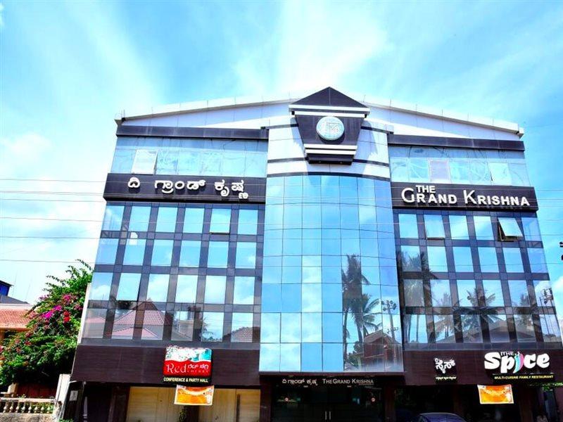The Grand Krishna Luxury Hotel Chikmagalūr Екстериор снимка