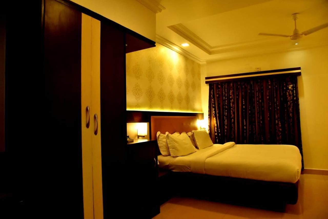 The Grand Krishna Luxury Hotel Chikmagalūr Екстериор снимка